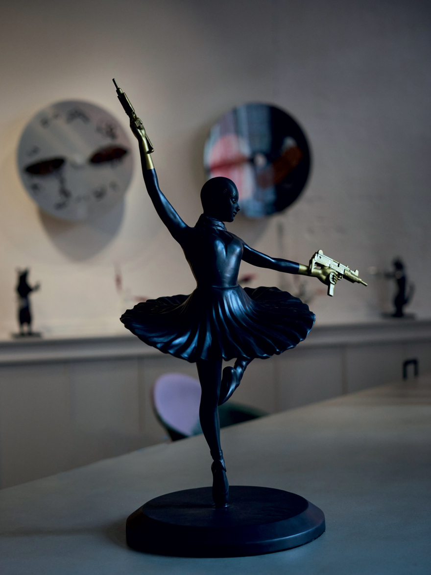 Maxim: Ο frontman των Prodigy και η έκθεση τέχνης στην Αθήνα 