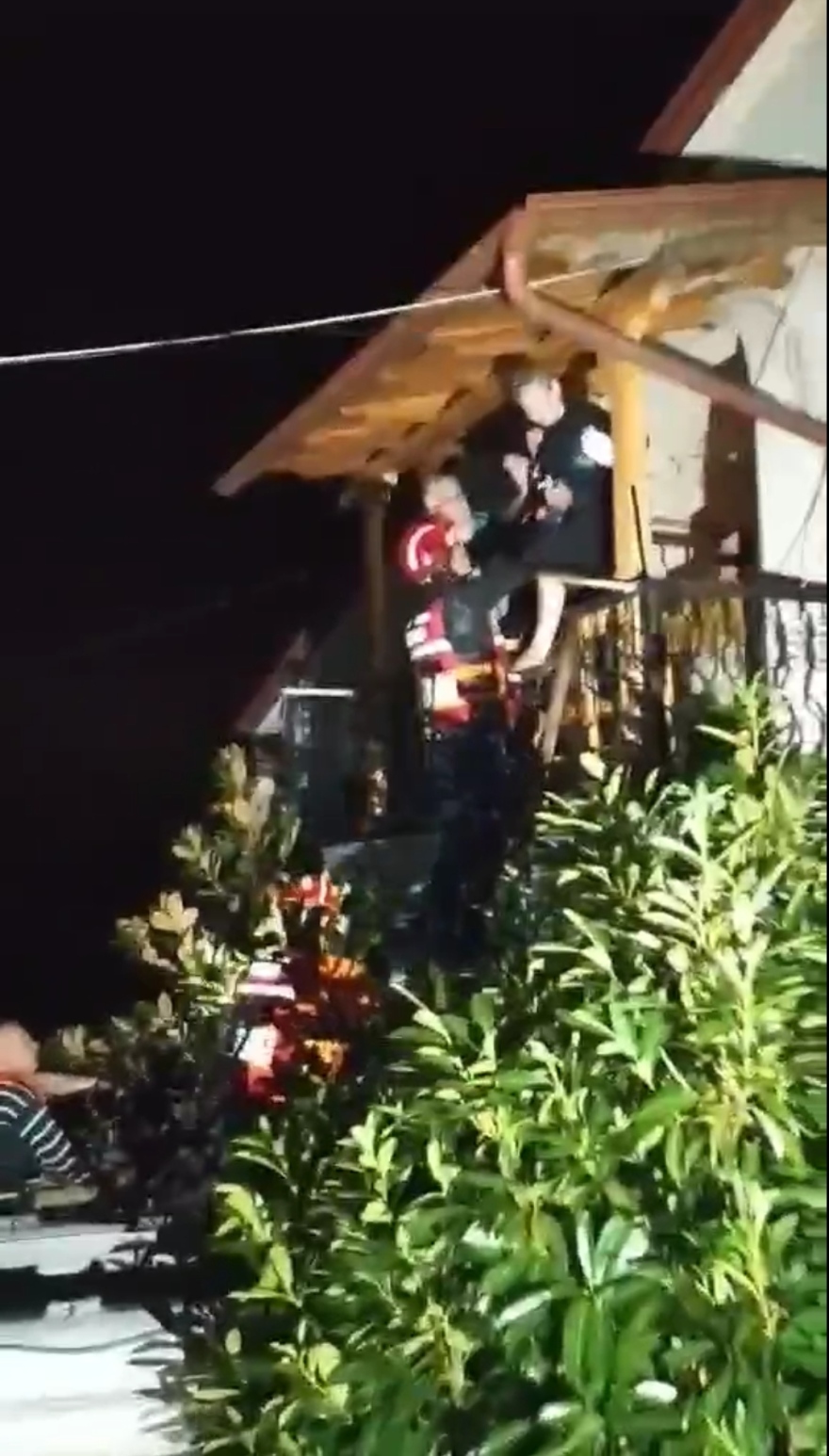 Επίλεκτες ομάδες βοηθούν στις πληγείσες περιοχές μετά την κακοκαιρία «Daniel» - Δείτε φωτογραφίες