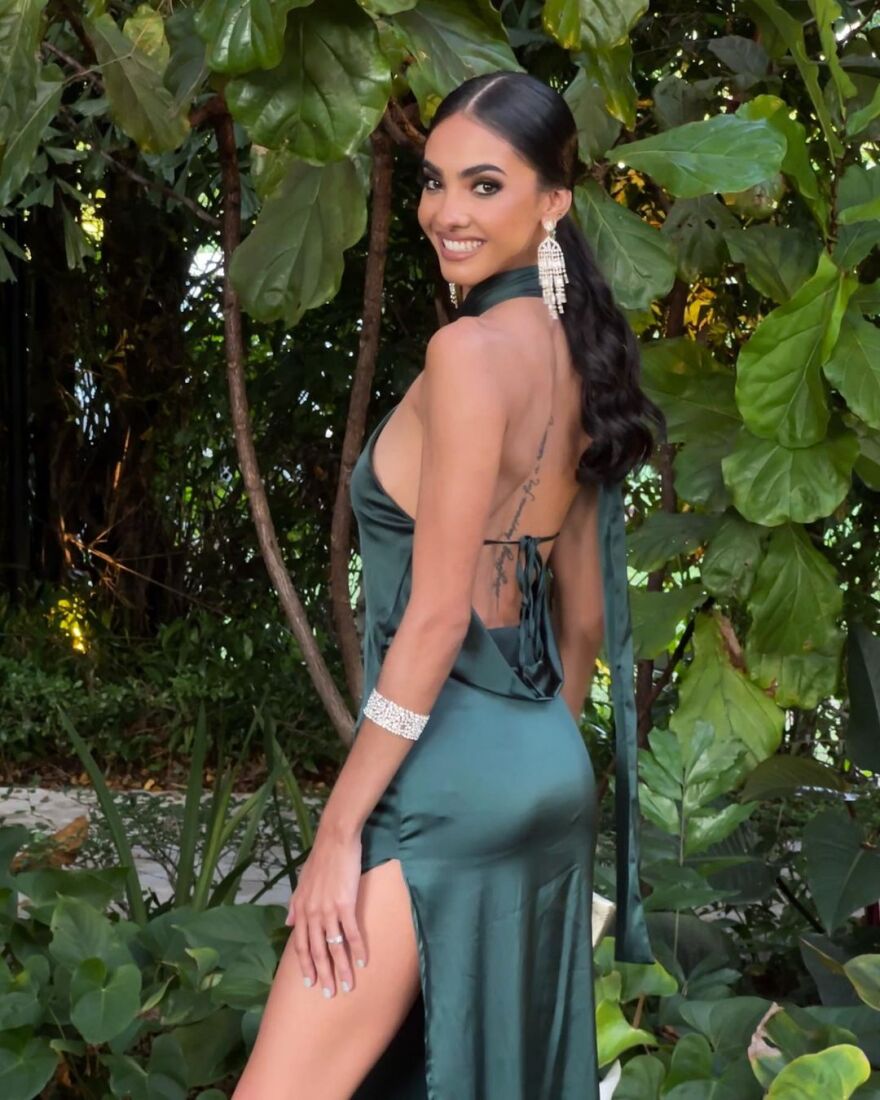 Μαριάνα Βαρελά: Τα «χρόνια πολλά» στη σύζυγό της και οι νέες φωτογραφίες που έβγαλαν στο Μαϊάμι