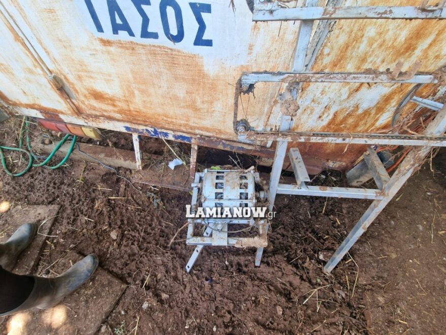 Κακοκαιρία Daniel - Λαμία: Προσαγωγή on camera ζεύγους πλημμυροπαθών που εμπόδιζαν τα έργα αποκατάστασης