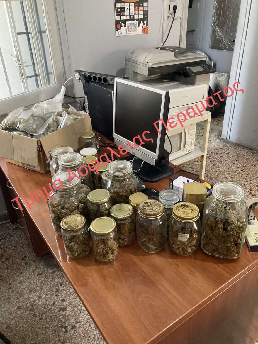 Πέραμα: Το ενδοοικογενειακό επεισόδιο πατέρα - γιου «αποκάλυψε» φυτεία κάνναβης