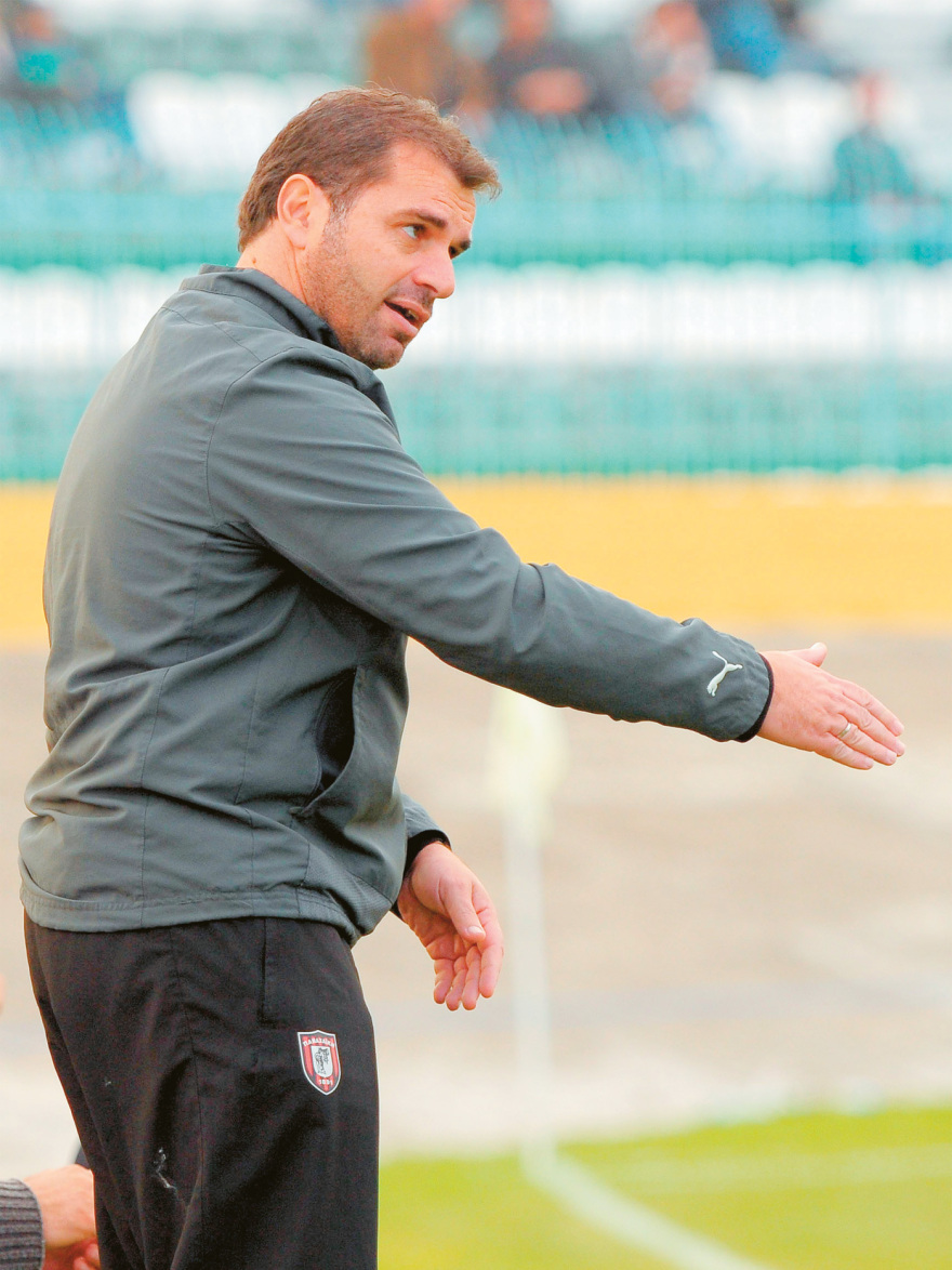 Αντζ Ποστέκογλου: Ο Έλληνας Άγγελος που πέρασε από την Παναχαϊκή, «ανέστησε» την Τότεναμ