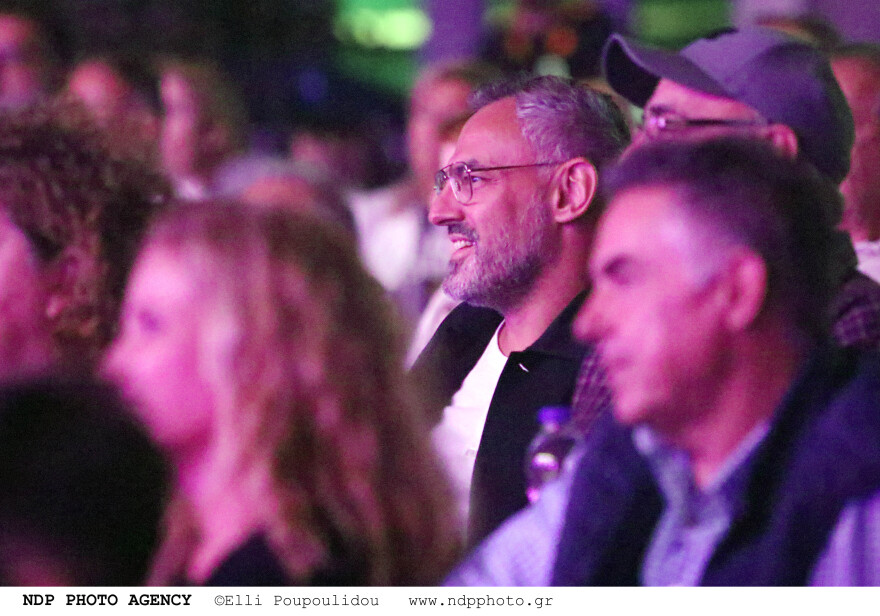 Ελεωνόρα Ζουγανέλη: Ο Νίκος Συρίγος πήγε στη συναυλία της - Δείτε τις φωτογραφίες