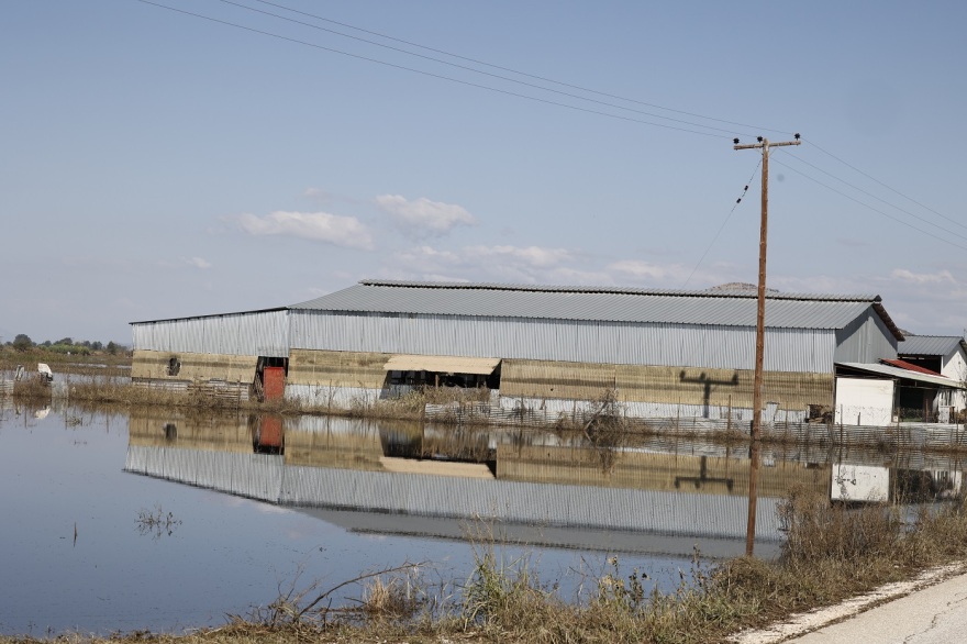 Κακοκαιρία Daniel: Πλημμυρισμένος ακόμα ο θεσσαλικός κάμπος - Απρόβλεπτη η εξέλιξη της αποστράγγισης