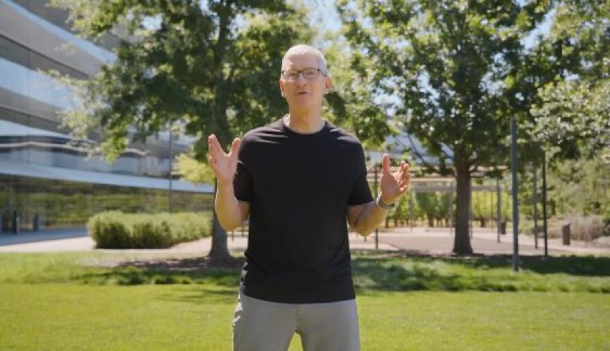 Apple: Και εγένετο iPhone 15: Από $799 η απλή έκδοση, $999 το Pro και $1.199 το Pro Max στις ΗΠΑ