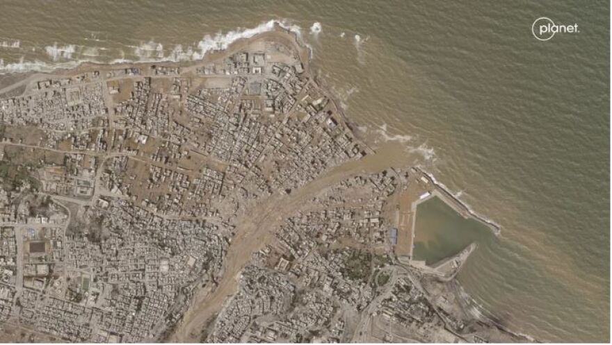 Κακοκαιρία Daniel: Η Ντέρνα πριν και μετά, έχει εξαφανιστεί το 1/4 της πόλης