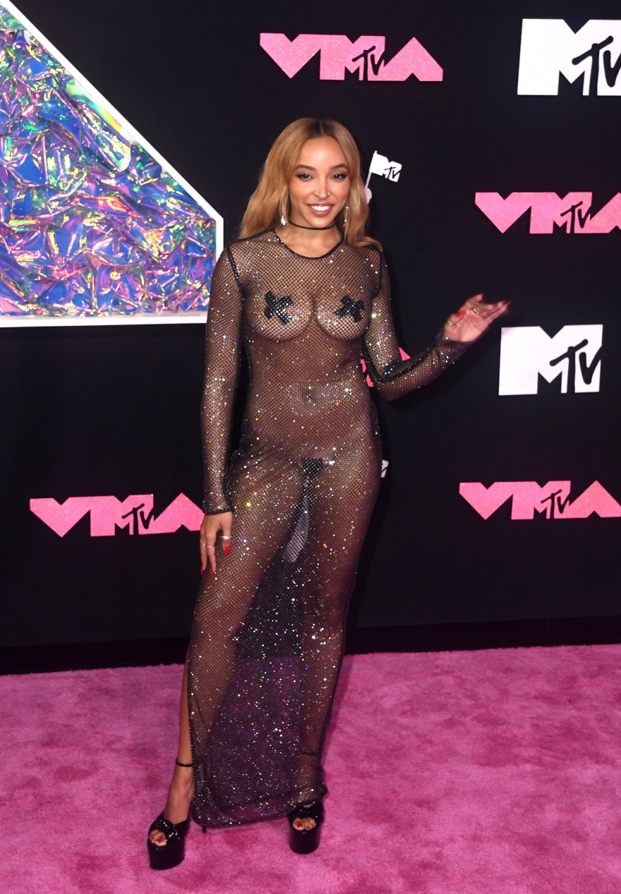 MTV VMAS 2023: Οι εμφανίσεις που «έκλεψαν» την παράσταση στα βραβεία μουσικής