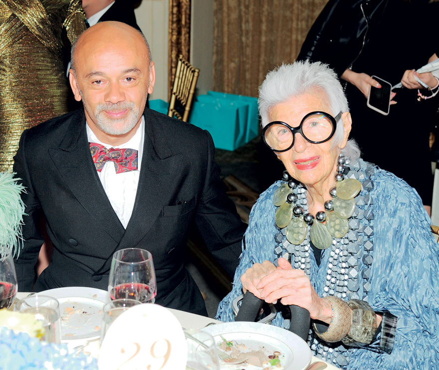 Η Άϊρις Άπφελ συμπλήρωσε 102 χρόνια ζωής: Η φάρμα, η επιτυχία και η αγαπημένη της συνήθεια