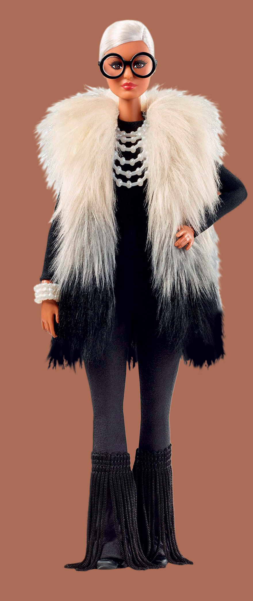 Η Άϊρις Άπφελ συμπλήρωσε 102 χρόνια ζωής: Η φάρμα, η επιτυχία και η αγαπημένη της συνήθεια