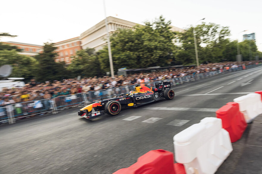 RED BULL SHOWRUN BY ALUMIL: Το countdown ξεκινά!