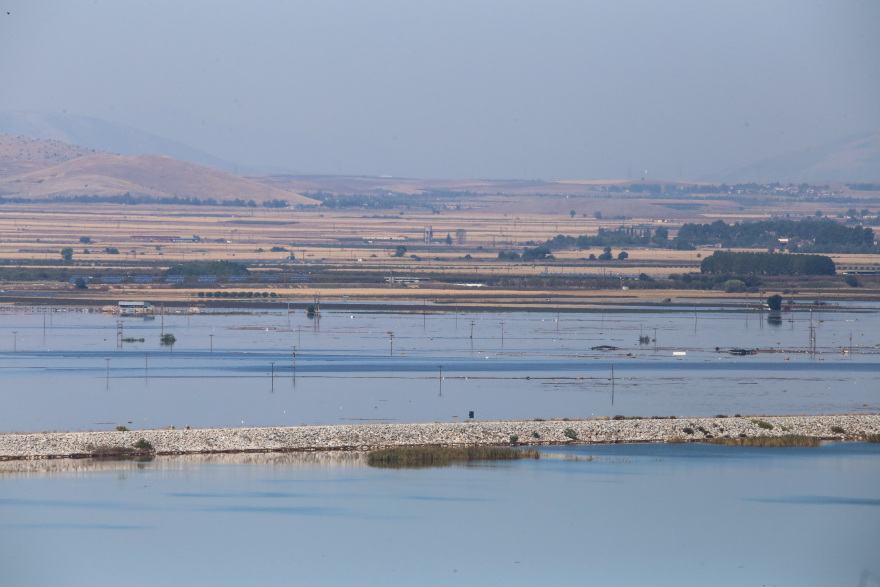 Θεσσαλία: Ανεβαίνει επικίνδυνα η στάθμη νερού στη λίμνη Κάρλα, φόβοι για νέο πλημμυρικό φαινόμενο
