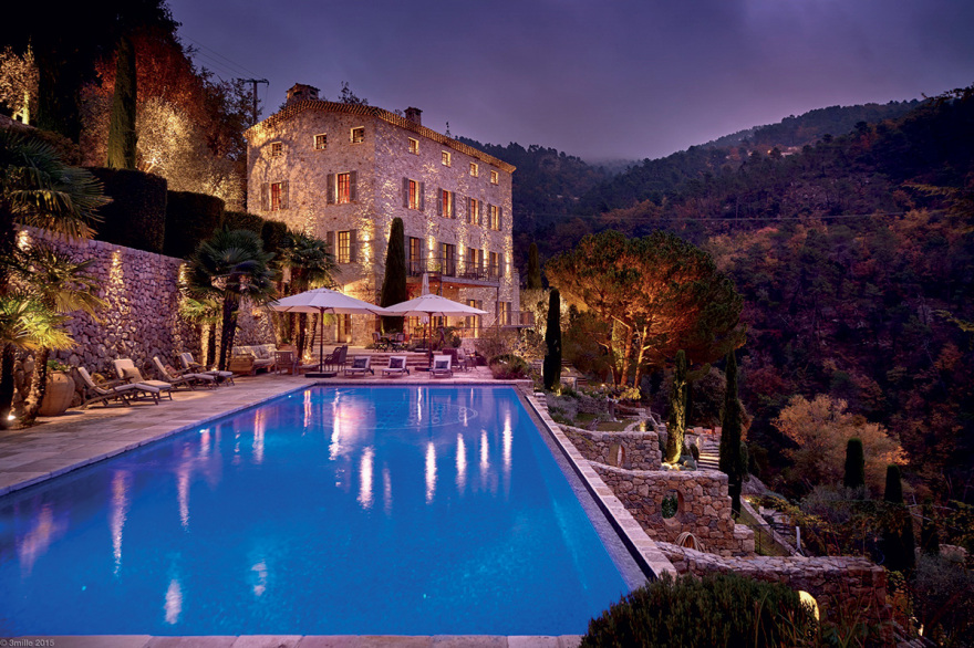 Les Moulins du Villars: Η μεσαιωνική έπαυλη της αδικοχαμένης Γκρέις Κέλι πωλείται για… μόνο 11,5 εκατ. ευρώ (φωτογραφίες)