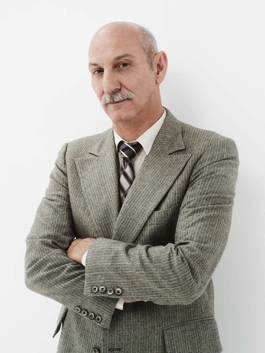 Το Ναυάγιο: Η υπόθεση και οι χαρακτήρες της σειράς