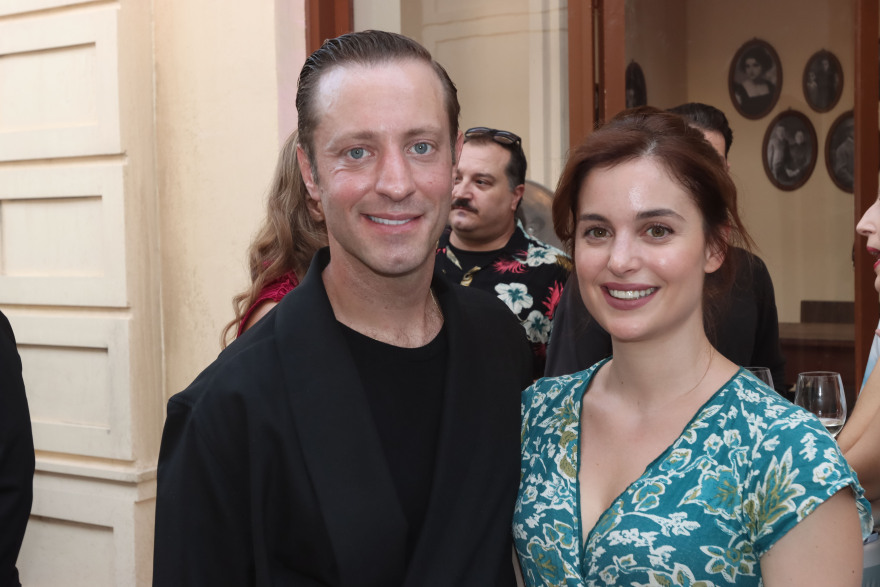 Πανθέοι: Φωτογραφίες από τη συνάντηση των συντελεστών λίγο πριν την πρεμιέρα 