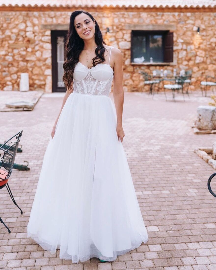 Ευαγγελία Συριοπούλου: Οι αδημοσίευτες φωτογραφίες από τον γάμο της με τον Στράτο Πατσατζή