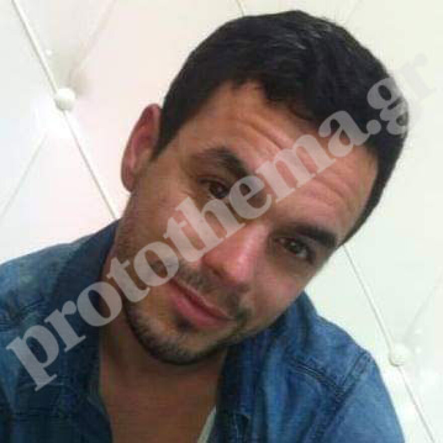 Πειραιάς: Πατέρας τριών παιδιών ο 39χρονος που δολοφόνησε ο 68χρονος πυροβολώντας τον στο κεφάλι με καραμπίνα