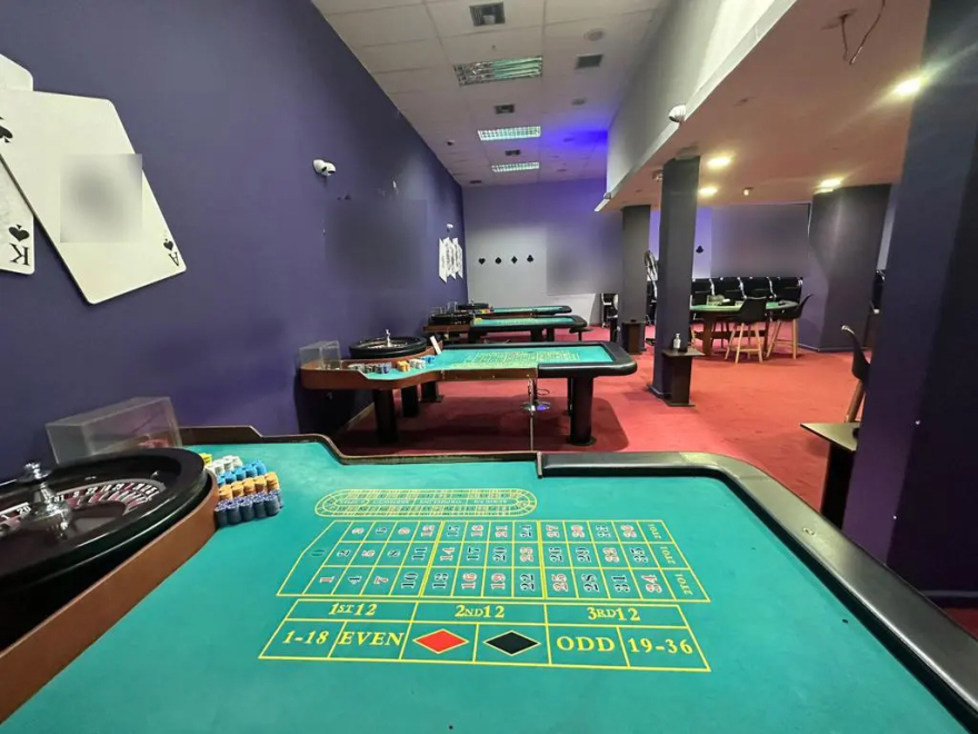 ΕΛΑΣ:  Βρήκαν παράνομα «καζίνο» στα Κάτω Πατήσια και το κέντρο της Αθήνας