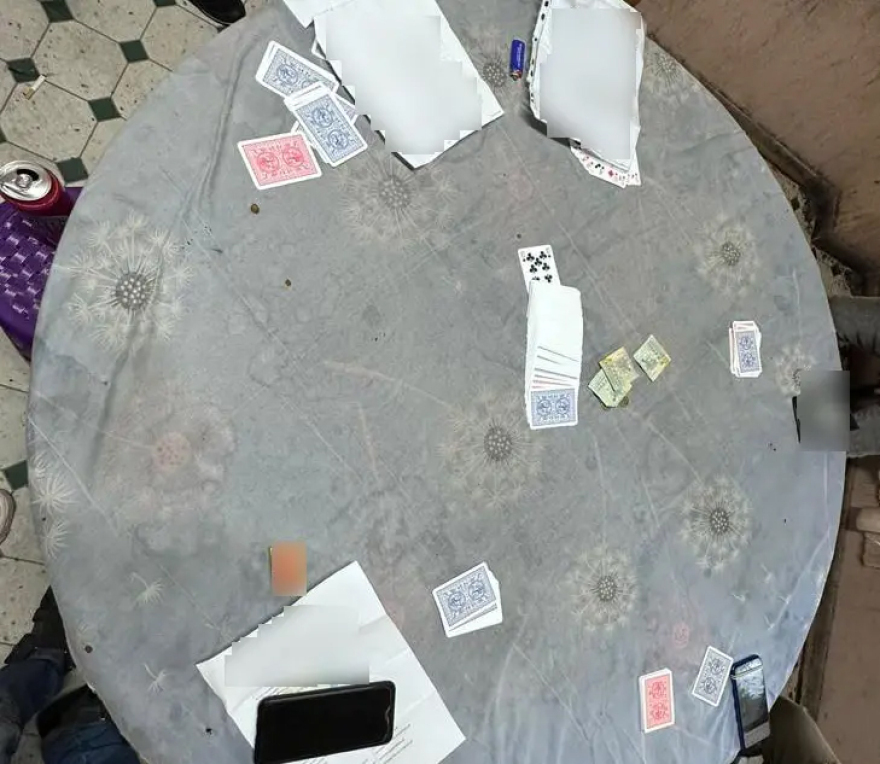 ΕΛΑΣ:  Βρήκαν παράνομα «καζίνο» στα Κάτω Πατήσια και το κέντρο της Αθήνας