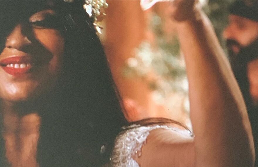 Μαρία Τζομπανάκη: Δημοσίευσε φωτογραφίες από τον γάμο της με αφορμή την 7η επέτειο με τον σύζυγό της