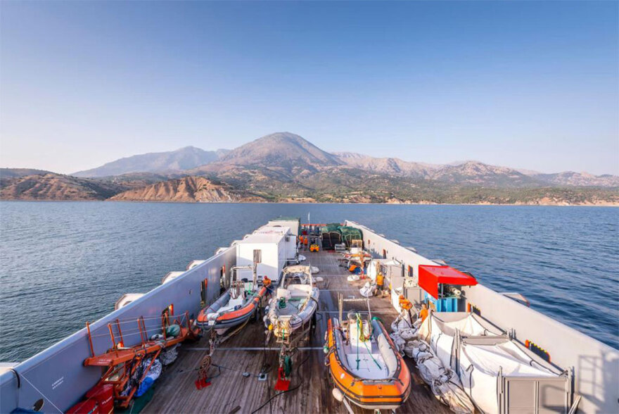 Typhoon Project: Ο «Τυφώνας» που καθάρισε τις ακτές του Πηλίου μετά το πέρασμα της κακοκαιρίας Daniel