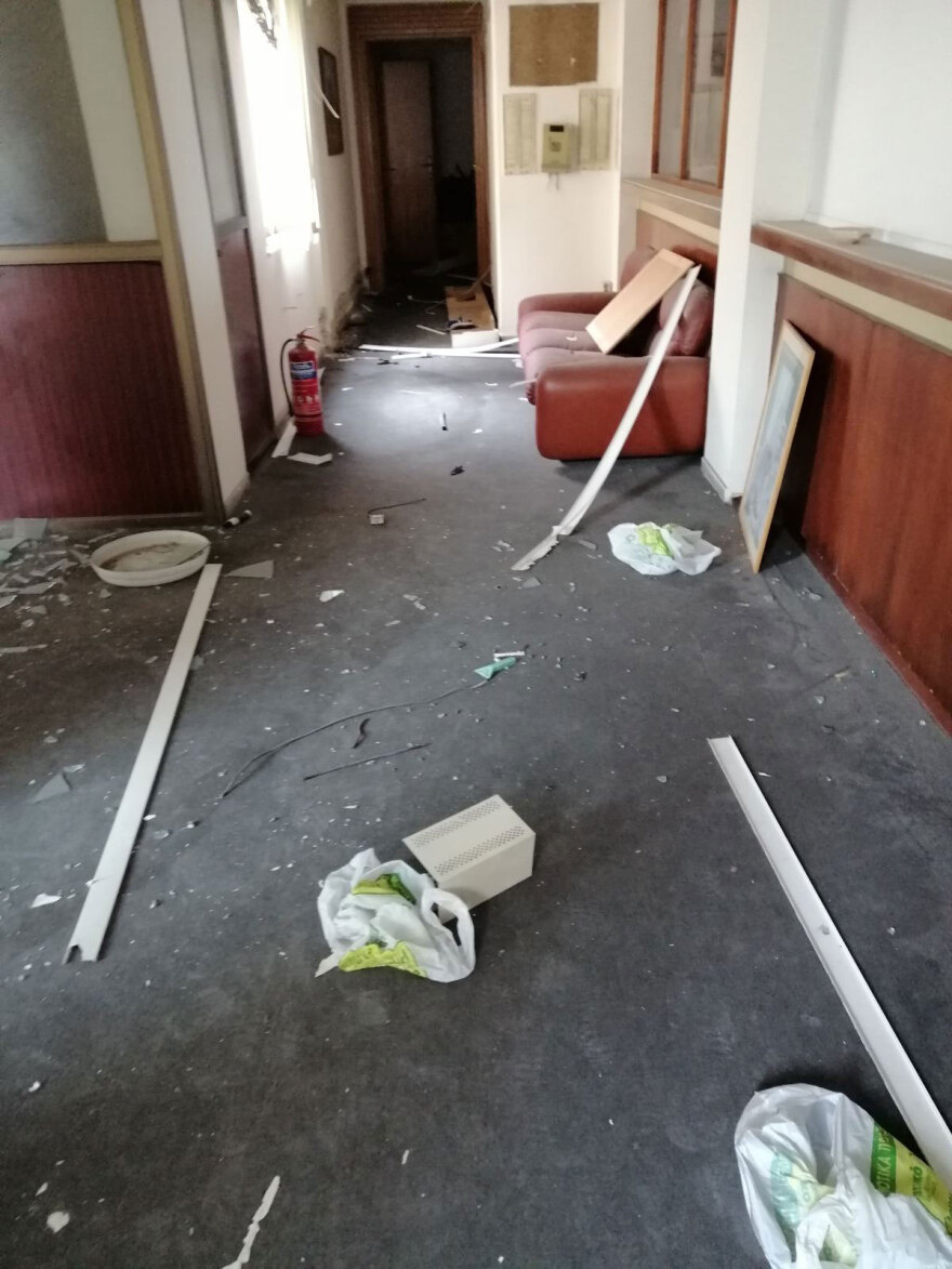 Το μυστήριο με τους 6 κλεμμένους πίνακες της Ελαιουργικής, αξίας εκατ. ευρώ! Το πάρτι που έφερε το λουκέτο στον μεγαλύτερο συνεταιρισμό