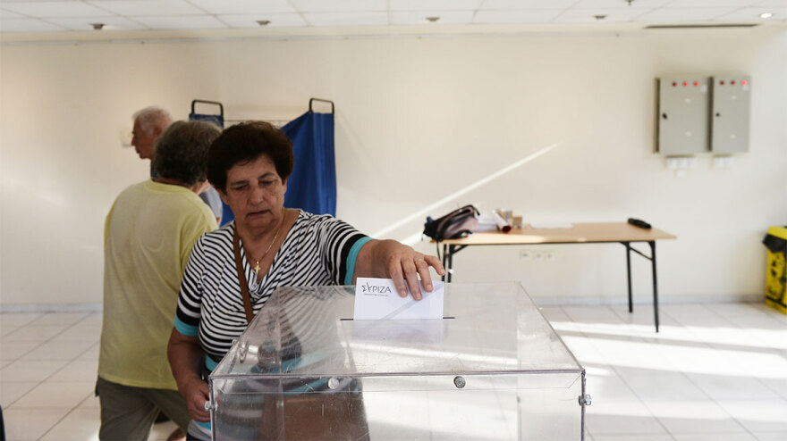 ΣΥΡΙΖΑ: Ψηφίζουν για νέο πρόεδρο - Μεγάλη συμμετοχή, πάνω από 20% είναι νέα μέλη