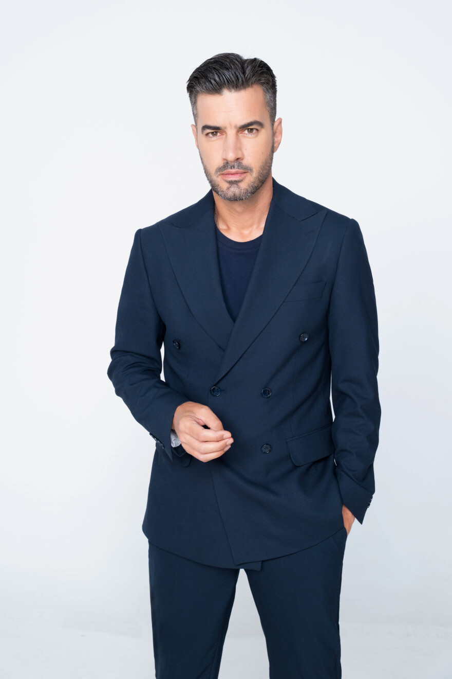 Ο πρώτος από εμάς: Γνωρίστε τους χαρακτήρες της σειράς