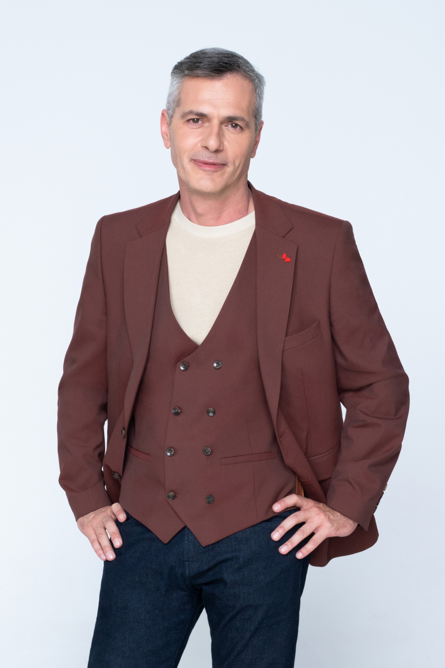 Ο πρώτος από εμάς: Γνωρίστε τους χαρακτήρες της σειράς