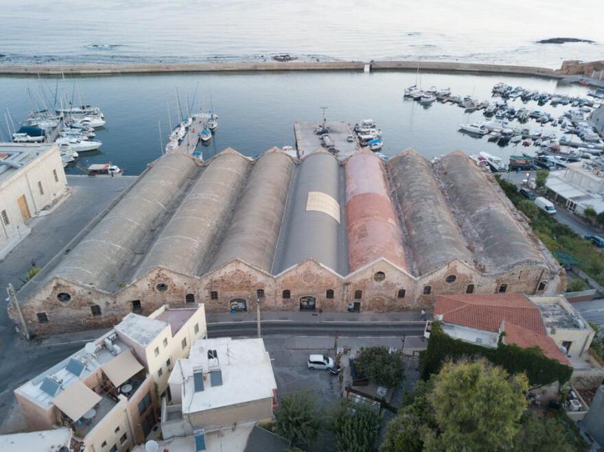 Νεώρια Χανίων: Αποκαθίσταται και αποκτά πολιτιστικές χρήσεις το ιστορικό ενετικό συγκρότημα