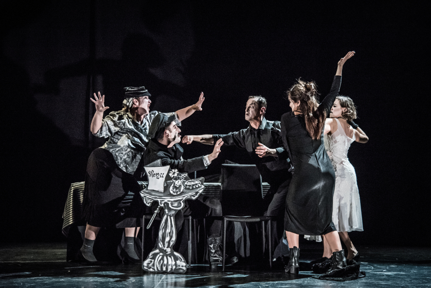 Θέατρο Επί Κολωνώ: Ποιες παραστάσεις ανεβάζει τη νέα σεζόν 