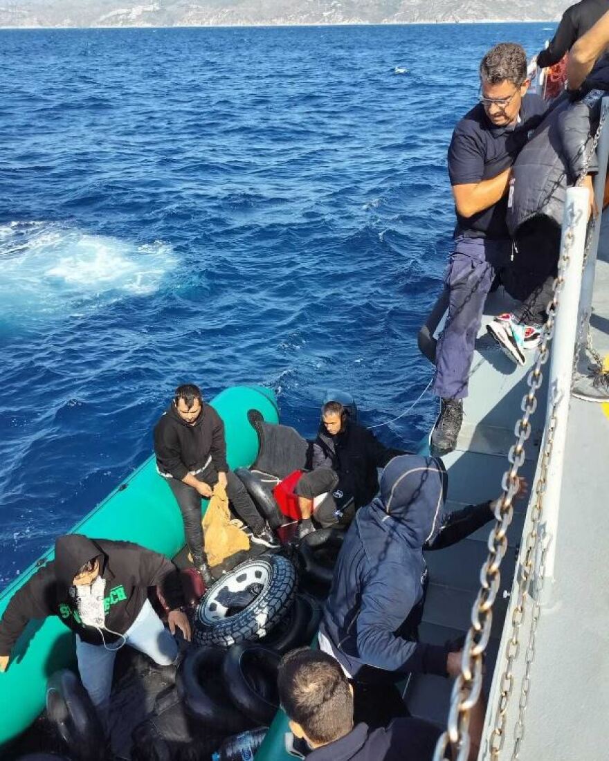 Το Λιμενικό διέσωσε συνολικά 47 μετανάστες σε Ρόδο και Λέσβο