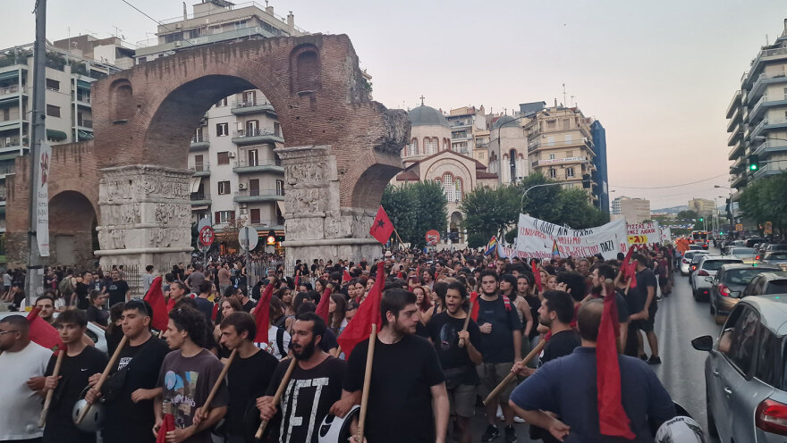 Θεσσαλονίκη: Πορεία για τα 10 χρόνια από τη δολοφονία του Παύλου Φύσσα