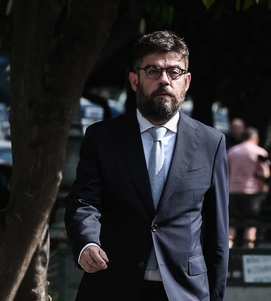 ΣΥΡΙΖΑ: Ποιοι θα πρέπει να παραιτηθούν για να μπει ο Κασσελάκης στη Βουλή αν κερδίσει στις εσωκομματικές εκλογές