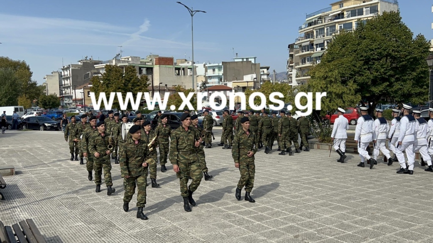 Γλυκερία Μεμεκίδου: Θρήνος στην κηδεία της στην Κομοτηνή - Με την ελληνική σημαία η σορός για την κηδεία