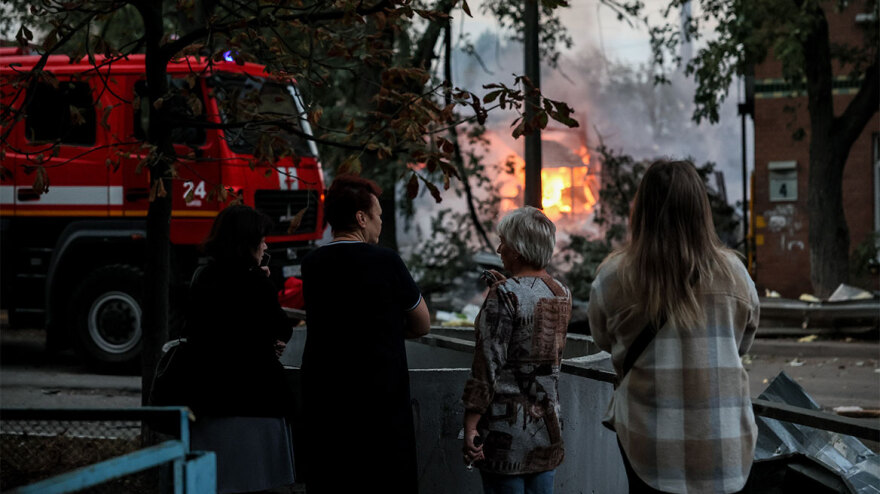 Μπαράζ ρωσικών βομβαρδισμών τη νύχτα στην Ουκρανία - Δείτε βίντεο και φωτογραφίες 