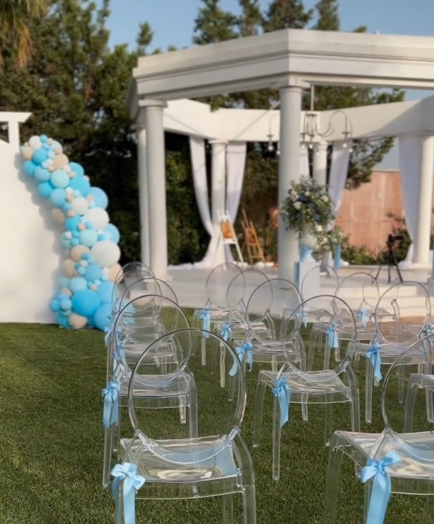 Ιωάννα Τούνη - Δημήτρης Αλεξάνδρου: Βάφτισαν τον γιο τους - Όσα έγιναν στο πάρτι μετά το μυστήριο