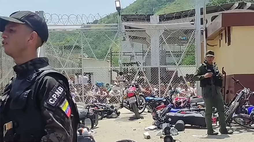 Βενεζουέλα: Εγκληματική οργάνωση είχε φτιάξει ένα «παράδεισο» σε φυλακή με πισίνα, καζίνο και... ζωολογικό κήπο