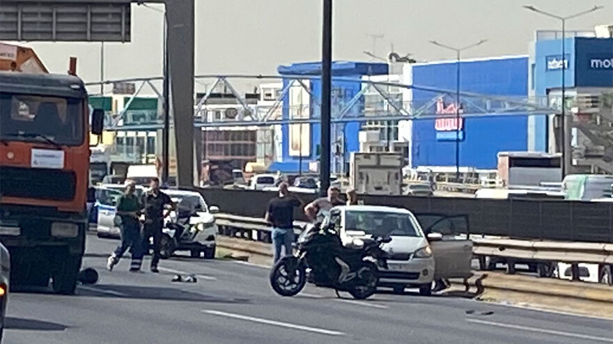 Κηφισός: Αναβάτης μηχανής ενεπλάκη σε καραμπόλα με φορτηγό και σκοτώθηκε