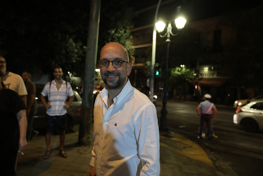 Εκλογές ΣΥΡΙΖΑ: Η Έφη Αχτσιόγλου τηλεφώνησε στον Κασσελάκη και τον συνεχάρη - «Από αύριο μαχητική αντιπολίτευση» δήλωσε