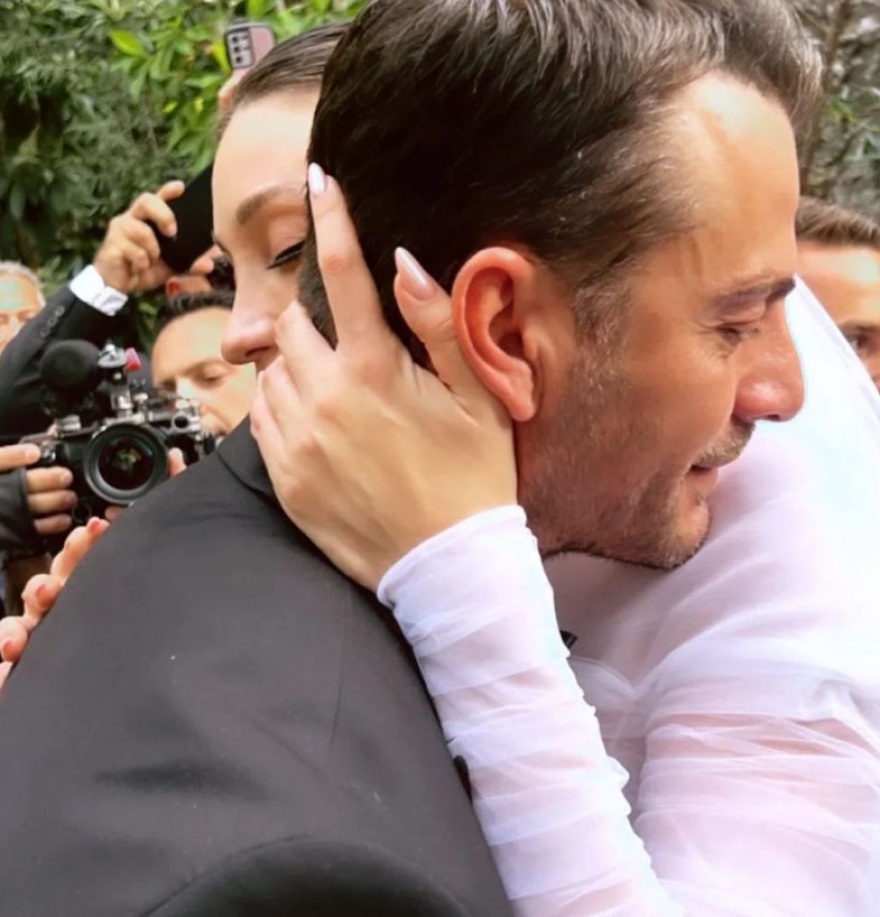 Γιώργος Αγγελόπουλος: Έβαλε τα κλάματα όταν είδε τη νύφη - Δείτε το βίντεο