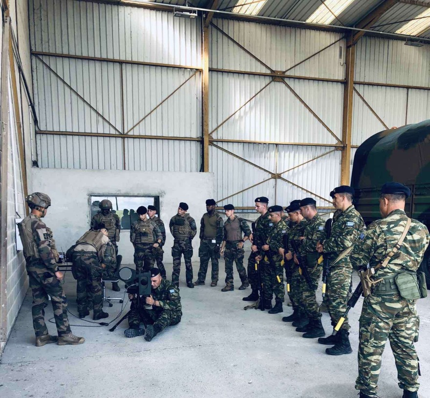 Ενοπλες Δυνάμεις: Εντυπωσιακές εικόνες από την συνεκπαίδευση Ελλάδας - Γαλλίας στην οργάνωση μάχης Πεζικού
