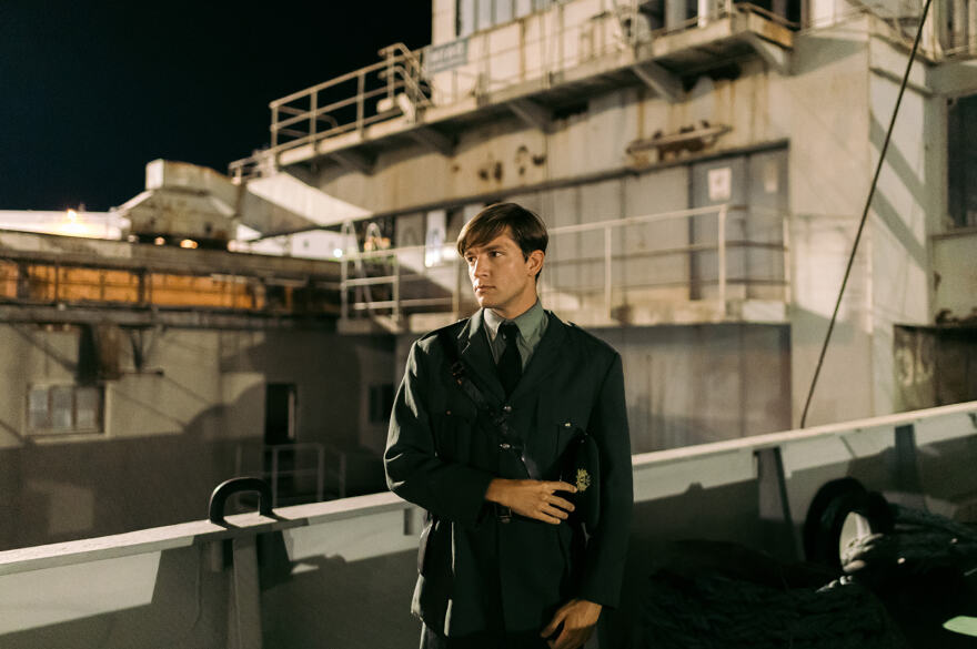 To Ναυάγιο: Δείτε φωτογραφίες από τα γυρίσματα της νέας σειράς του MEGA