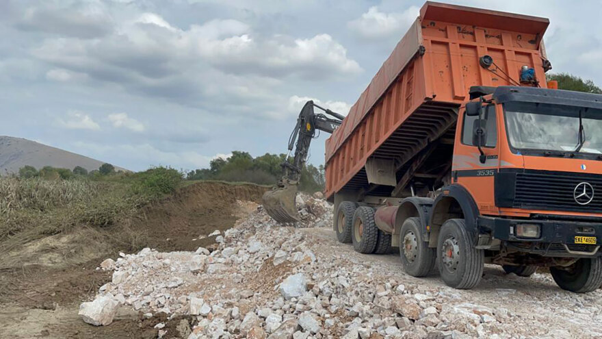 Κακοκαιρία Elias: Μάχη με το χρόνο στη Θεσσαλία - «Θα βρέχει για 30 ώρες, άδικο να ξεκινήσουμε πάλι από το μηδέν»