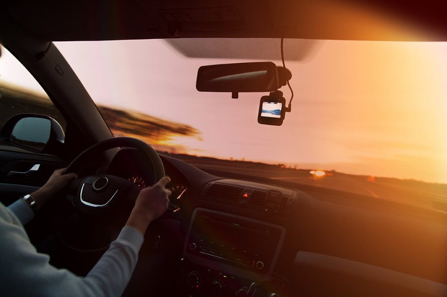 «Μεγάλος αδελφός» σε 4 τροχούς: Το αυτοκίνητό σου σε παρακολουθεί χωρίς να το ξέρεις