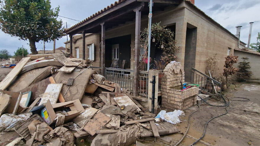 Κακοκαιρία Elias: Μάχη με το χρόνο στη Θεσσαλία - «Θα βρέχει για 30 ώρες, άδικο να ξεκινήσουμε πάλι από το μηδέν»