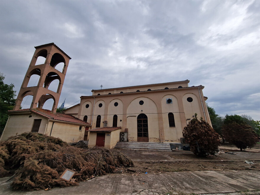 Κακοκαιρία «Daniel»: Χωριό «φάντασμα» το Κεραμίδι Τρικάλων - «Δεν υπάρχει τίποτα πλέον... τελειώσαμε» - Βίντεο και φωτογραφίες