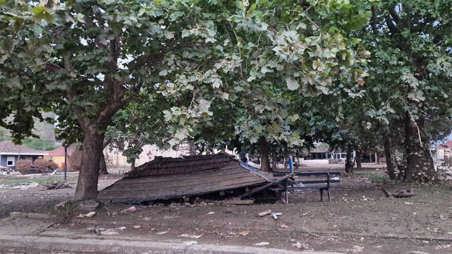 Κακοκαιρία «Daniel»: Χωριό «φάντασμα» το Κεραμίδι Τρικάλων - «Δεν υπάρχει τίποτα πλέον... τελειώσαμε» - Βίντεο και φωτογραφίες