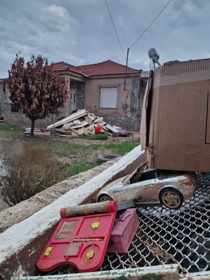 Κακοκαιρία «Daniel»: Χωριό «φάντασμα» το Κεραμίδι Τρικάλων - «Δεν υπάρχει τίποτα πλέον... τελειώσαμε» - Βίντεο και φωτογραφίες