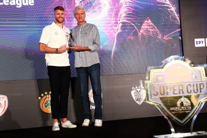 Basket League: H βράβευση των κορυφαίων της περσινής σεζόν