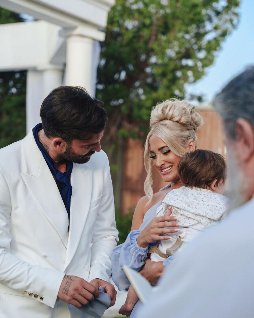 Ιωάννα Τούνη: Τα κλάματά της στη βάφτιση του γιου της 